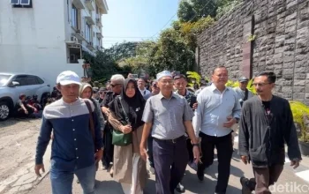 Rencana Geruduk Rumah Jokowi di Solo Gagal, Massa Tak Datang, Relawan Sudah Siap Lebih Dulu
