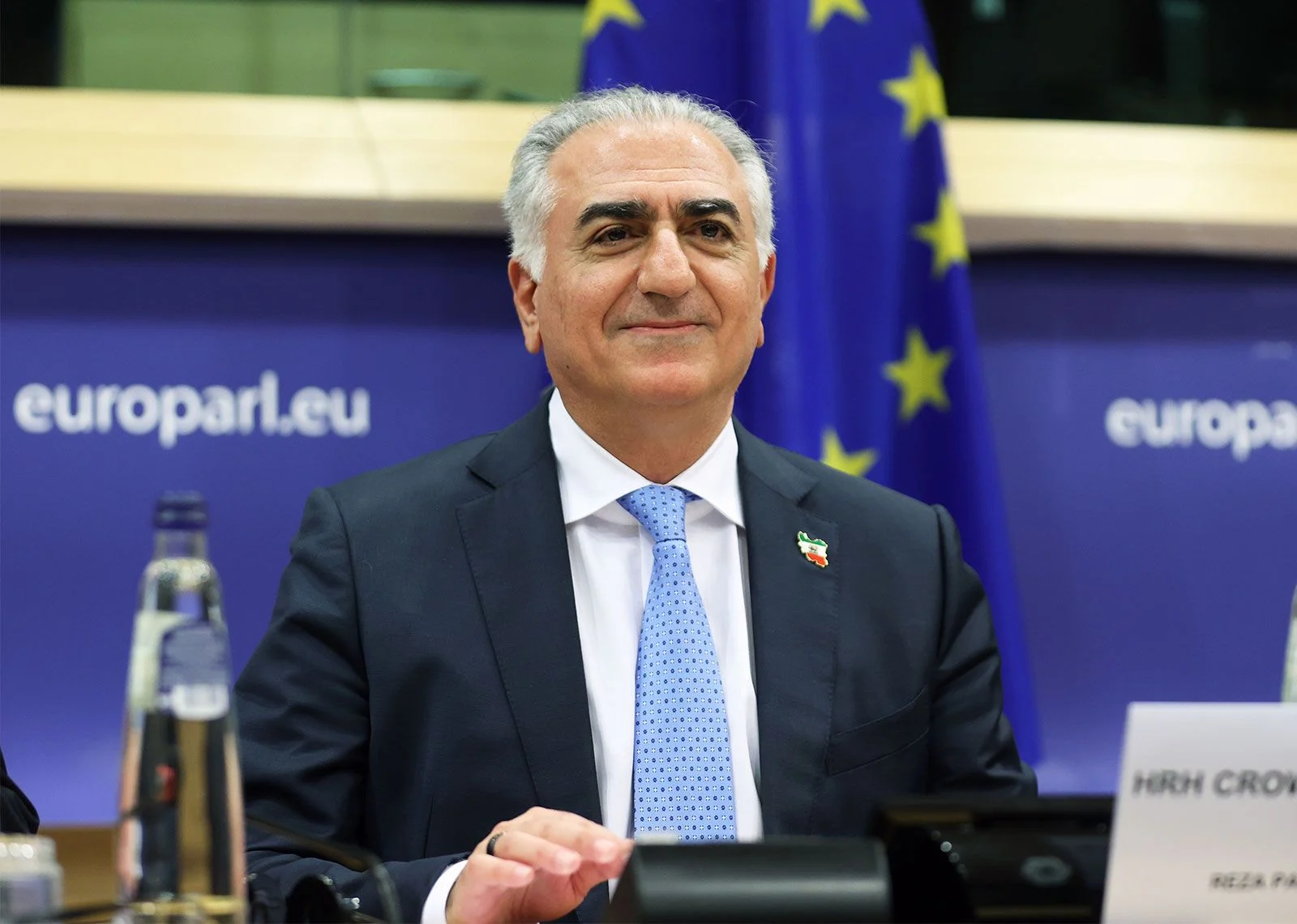 Reza Pahlavi Mengkritik Uni Eropa: Apakah Kebijakan Lembutnya Memicu Ketegangan Iran?