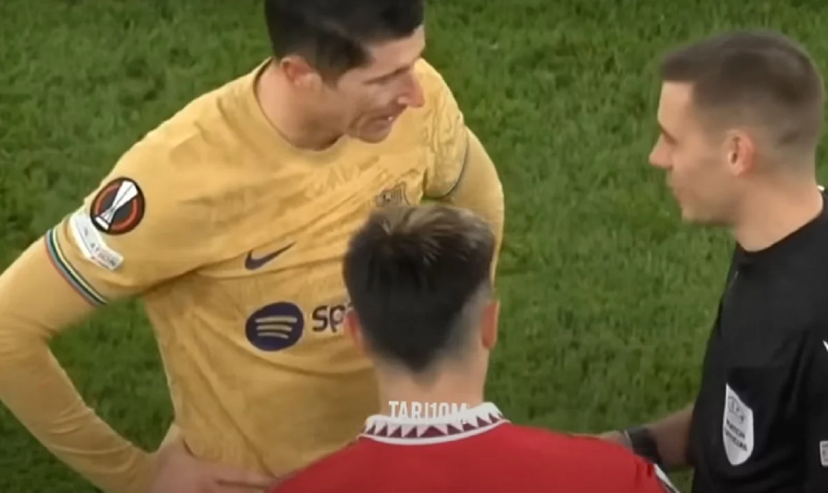 Robert Lewandowski Pilih antara Juventus atau AC Milan? Jawaban Diplomat dan Tawaran Menggiurkan