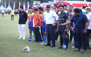 Singapura dalam Sorotan: Dampak Nilai Tukar, Kejahatan Lintas Batas, Turnamen Sepak Bola U17, dan Ritual Korban di Tengah Dinamika Regional