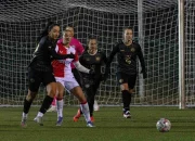 Slavia Praha Tumbang di Hradec Králové, Unbeaten Streak Sirna – Kontroversi Mbodji Membara