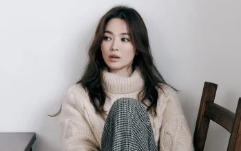 Song Hye Kyo Bikin Heboh dengan Foto Ramen di Paris, Tips Diet & Kecantikan yang Diungkap