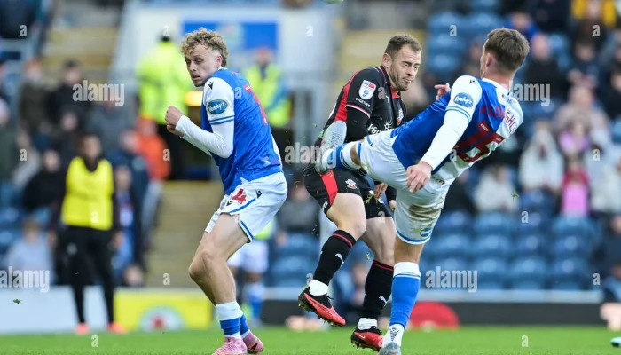 Southampton Tancap Blackburn Rovers 2-0, Memperkuat Posisinya di Puncak Championship