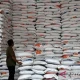 Stok Beras Nyaris 5 Juta Ton, Mentan Amran Pastikan Indonesia Tahan Godzilla El Nino