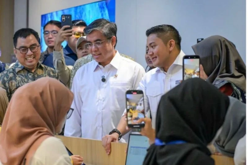 Teddy Ungkap Tantangan dan Harapan pada Magang Nasional 2026 Bersama Menaker