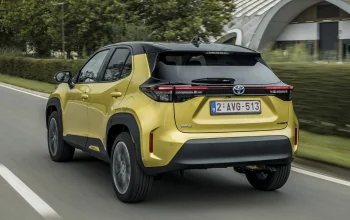 Toyota Yaris Cross 2026 Segar dengan Desain Hammerhead, Hybrid Lebih Bertenaga, Siap Guncang Pasar SUV Ringkas