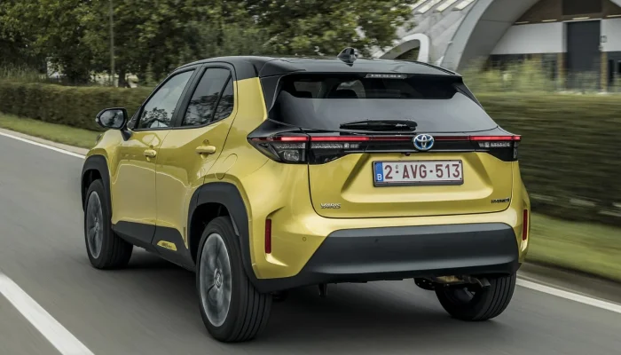 Toyota Yaris Cross 2026 Segar dengan Desain Hammerhead, Hybrid Lebih Bertenaga, Siap Guncang Pasar SUV Ringkas