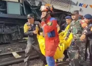 Tragedi KRL Bekasi Timur: 16 Korban Meninggal, 90 Luka – Fokus pada Penanganan korban kereta Bekasi