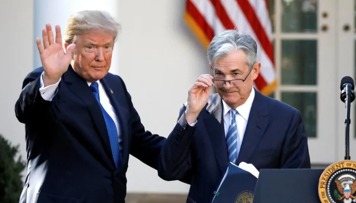 Trump Ancaman Pecat Jerome Powell: Pertaruhan Kebijakan Moneter AS di Titik Krusial