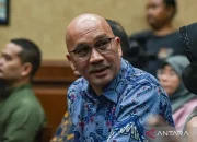 Tuntutan 15 Tahun Penjara untuk Ibrahim Arief Pecahkan Kasus Korupsi Chromebook, Istri Angkatnya Sebut Kezaliman