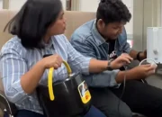 Viral! Penumpang Masak Mi Instan Pakai Kompor Listrik di Gerbong KA Gunungjati, KAI Selidiki