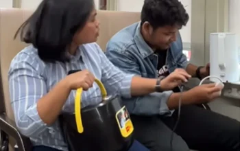 Viral! Penumpang Masak Mi Instan Pakai Kompor Listrik di Gerbong KA Gunungjati, KAI Selidiki