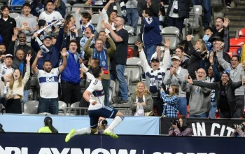 Whitecaps vs Rapids: Brian White Ganda, Fans Sorak ‘Save the Caps’, Whitecaps Raih Kemenangan 3-1 di B.C. Place