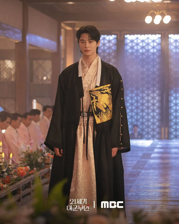 3 Cara Pangeran Agung I An Lindungi Hui Ju di Drama Korea Perfect Crown