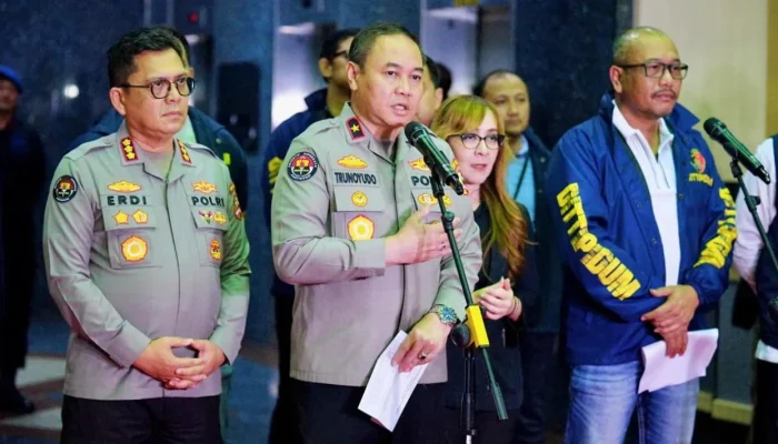 321 WNA Ditangkap Terkait Jaringan Judi Online Internasional di Jakarta
