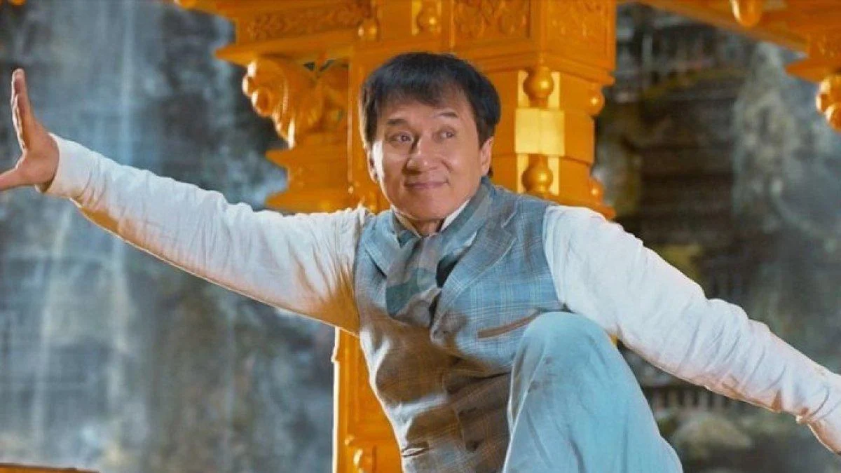 5 Artis Dunia yang Pernah Jadi Buruh, dari Jackie Chan hingga Eminem
