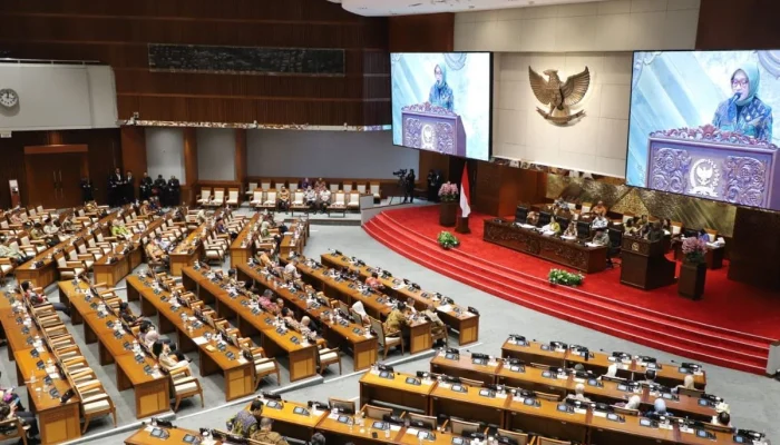 Anggota DPR Gugat Rencana Penutupan Program Studi, Ancaman bagi Kualitas Pendidikan Indonesia