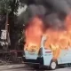 Angkot Dibakar di Tanah Abang: Sopir Luka Bakar, Pelaku Ditangkap Setelah Sembunyi di Kos‑kosan