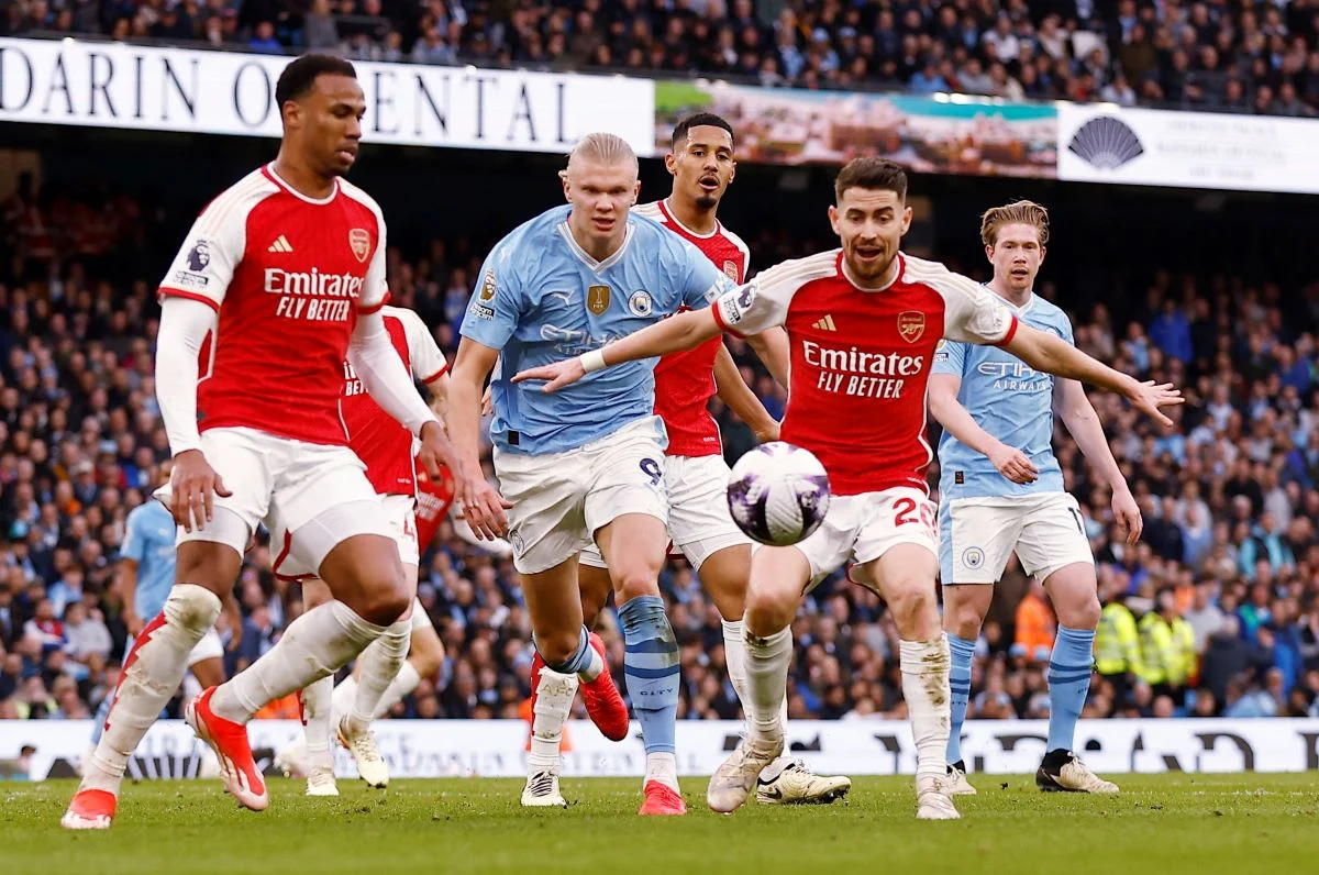 Arsenal Dinobatkan Juara Liga Premier Setelah Manchester City Imbang Melawan Bournemouth