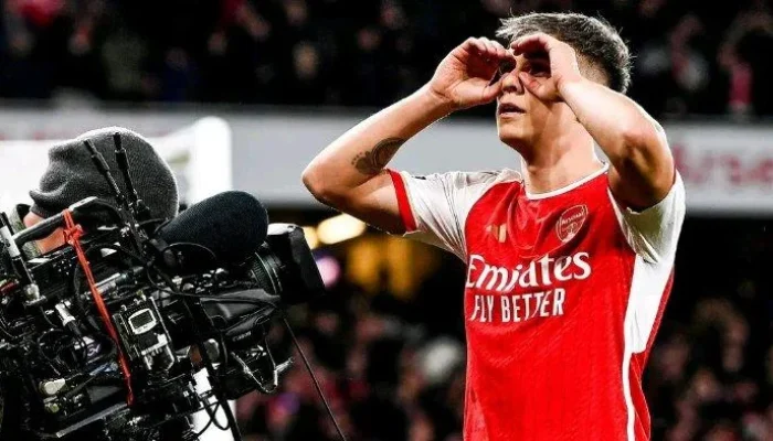 Arsenal Incar Leandro Trossard Setelah Final Liga Champions
