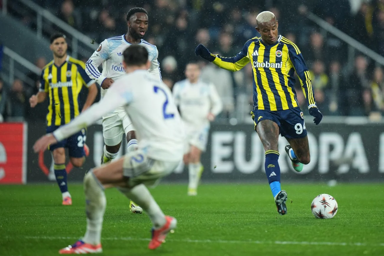 Aston Villa dan Freiburg Siap Bertarung di Final Liga Europa