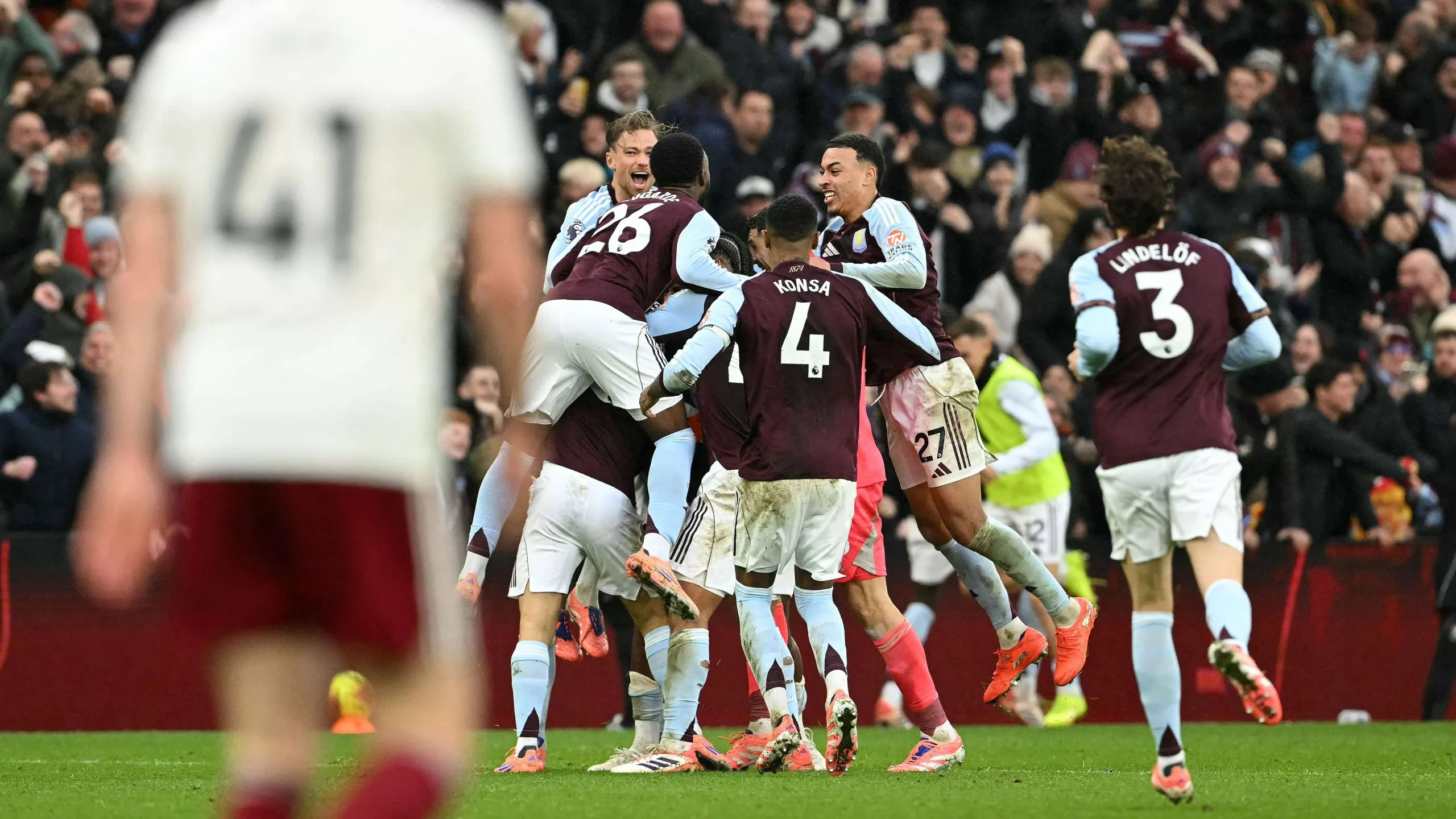 Aston Villa Menjuarai Liga Europa 2025/2026, Emery Jadi yang Terbaik
