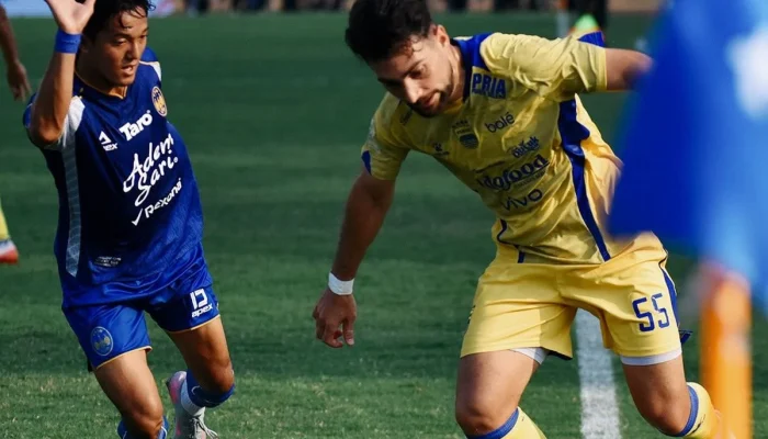 Bojan Hodak Wanti‑Wanti PSIM: Laga Persib vs PSIM Diprediksi Sengit di GBLA