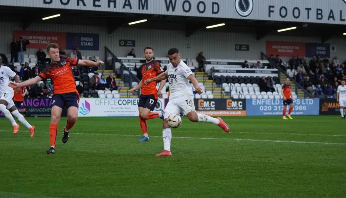 Boreham Wood Menang Tipis, Lolos Semi Final Nasional League dengan Gol Extra Time