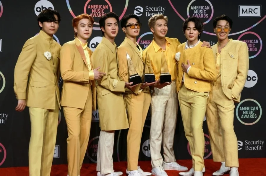 Cardi B dan BTS Raih Penghargaan di American Music Awards 2026