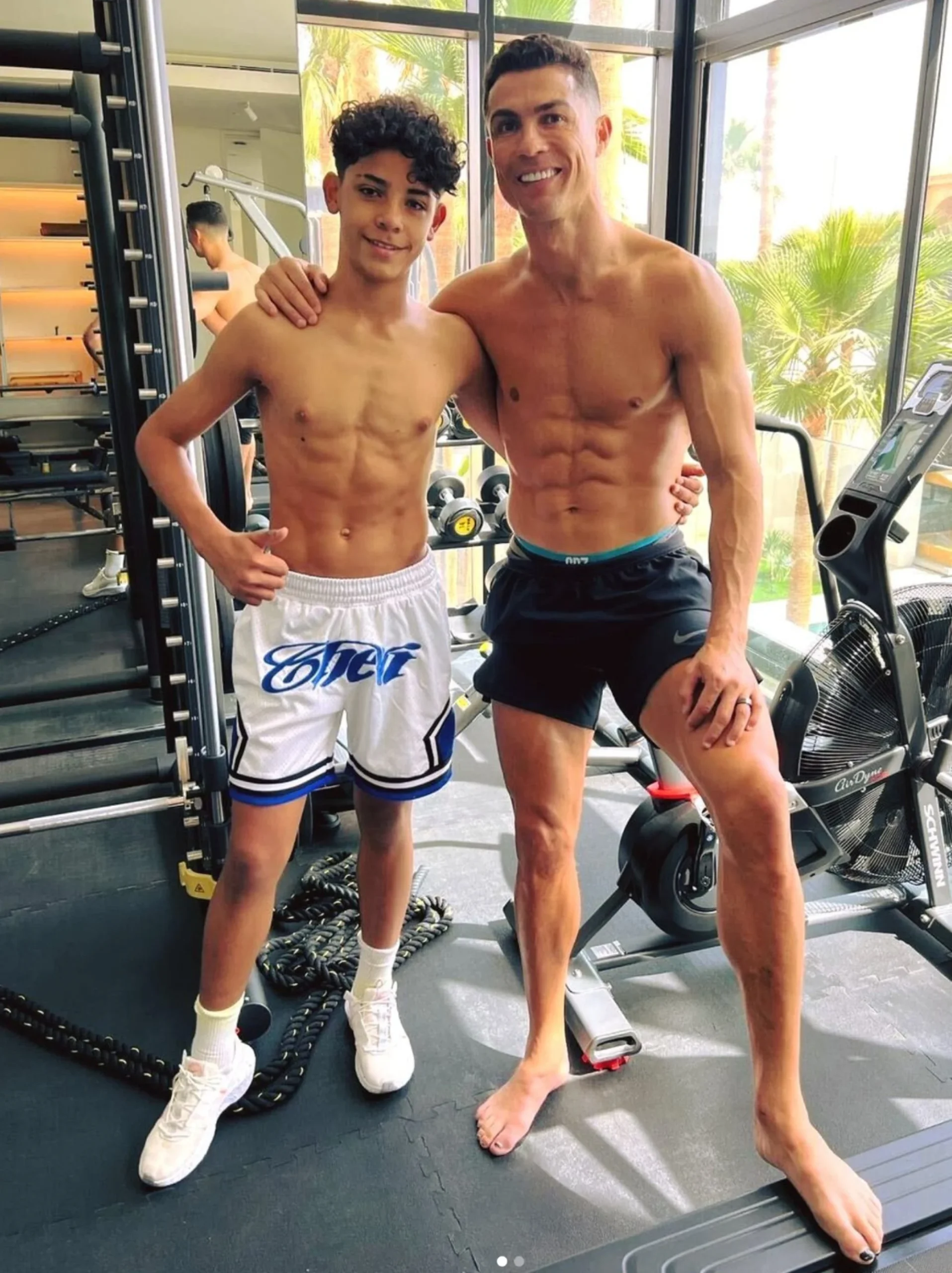Cristiano Ronaldo Jr. Dibidik 5 Klub Eropa, Ayahnya Tetap Menentang Pindah dari Arab Saudi
