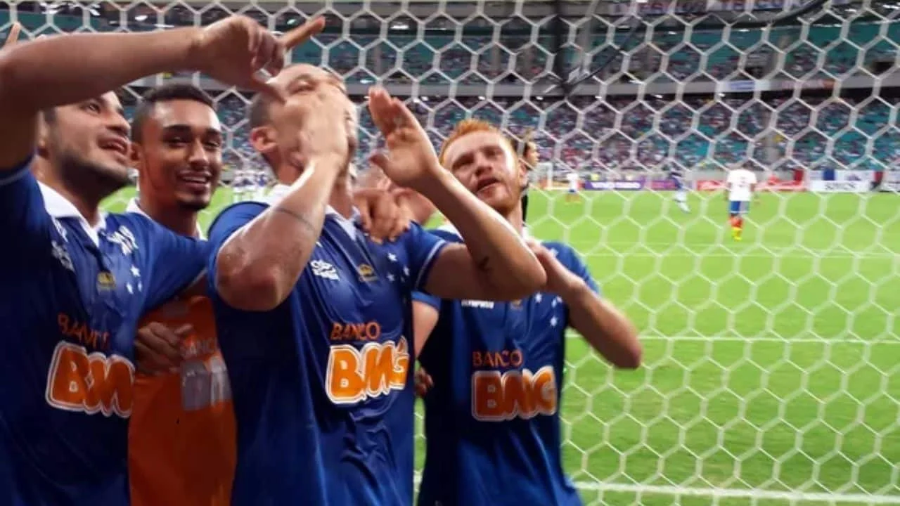 Cruzeiro Rebound dengan Kemenangan atas Bahia di Arena Fonte Nova