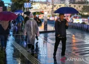 Cuaca Hari Ini: Jakarta dan Kota Besar Lainnya Berpotensi Diguyur Hujan