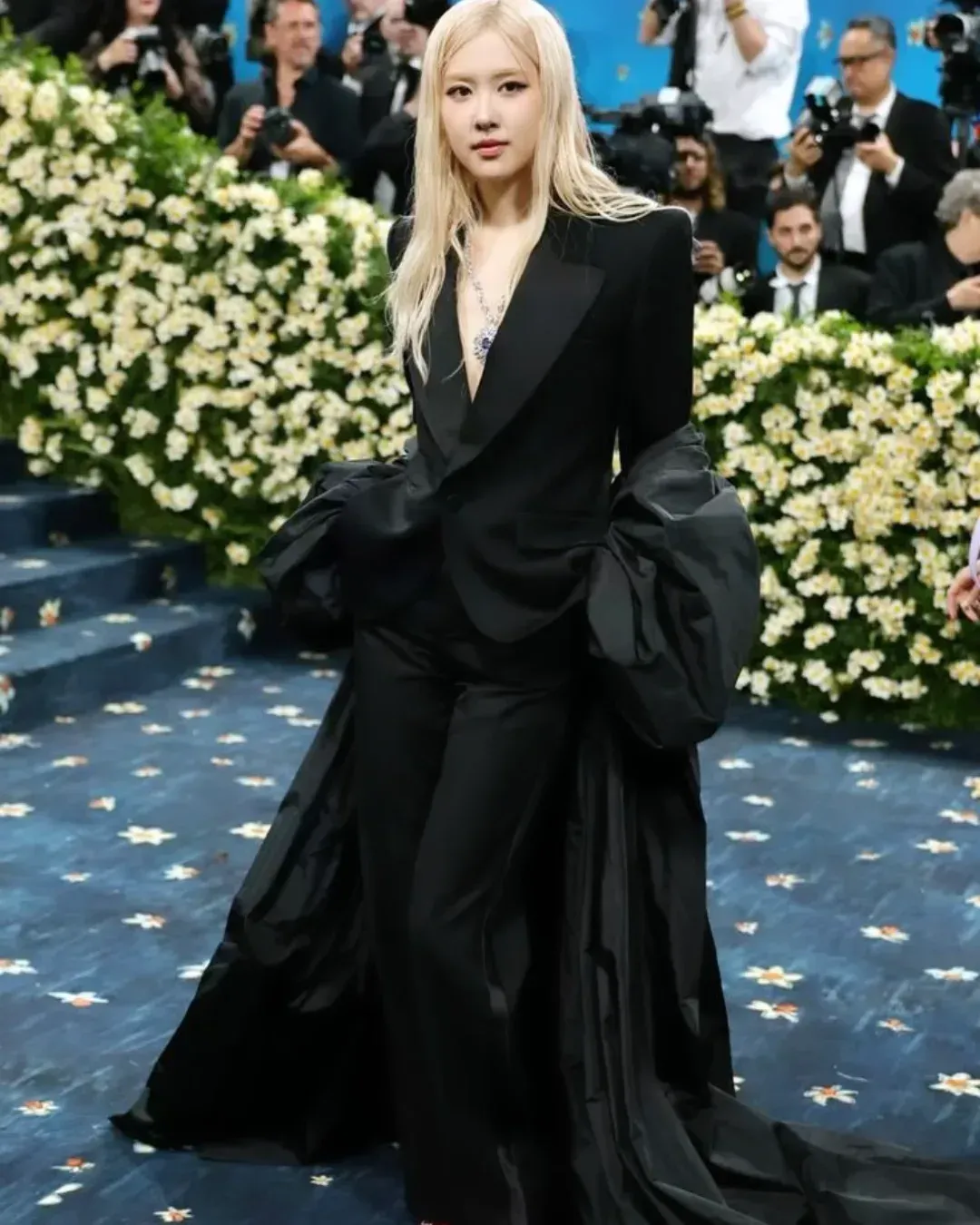 Curi Perhatian, Intip Debut Para Seleb Korea dan Idol di Met Gala 2026!