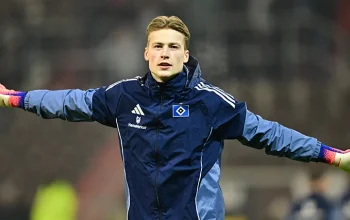 Debut Impresif Sander Tangvik, HSV Tahan Imbang Leverkusen