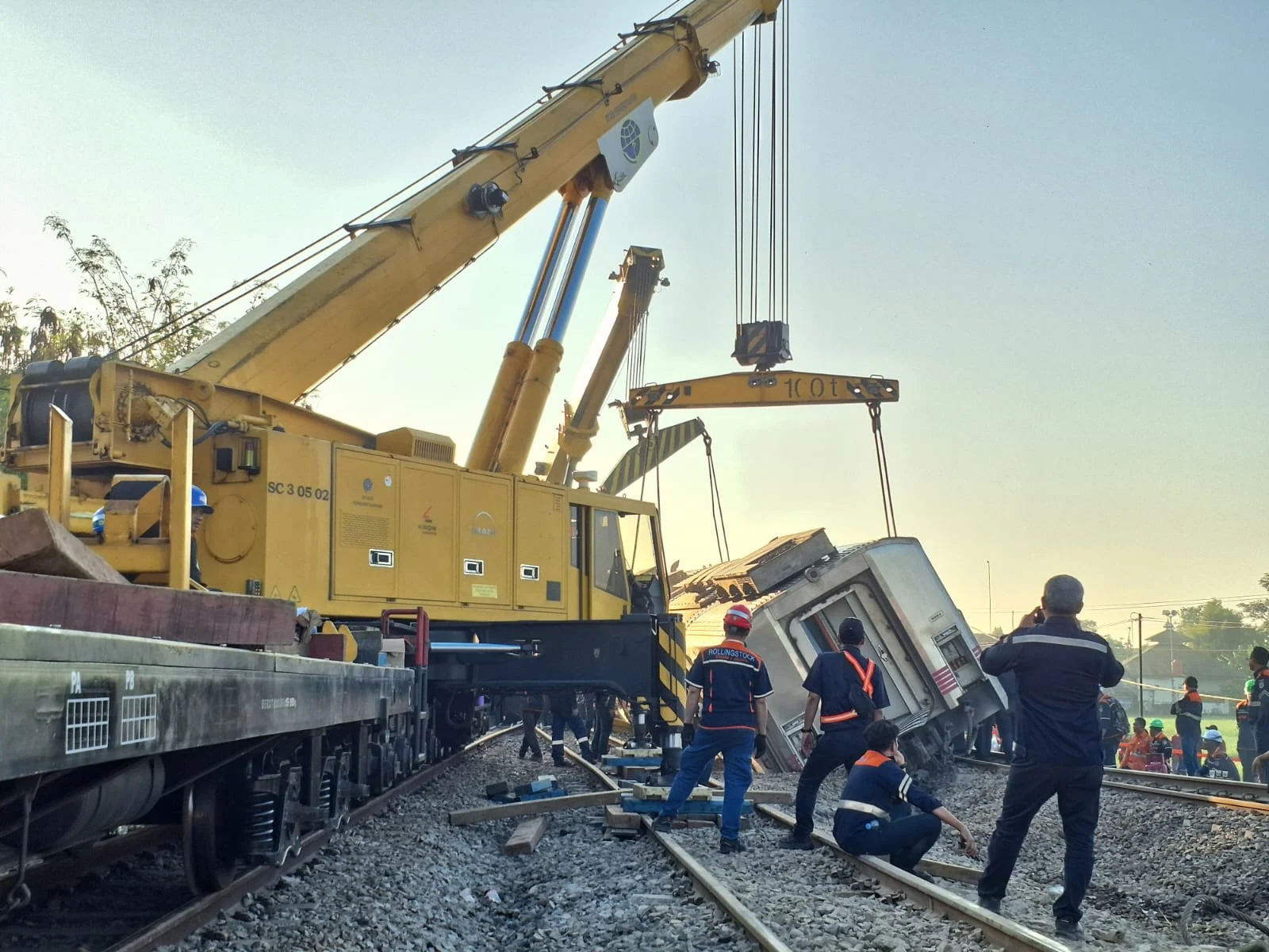 Dirut KAI Diminta Lengser Usai Tabrakan KRL-Argo Bromo Anggrek, Pengamat Tuntut DPR Juga Bertanggung Jawab
