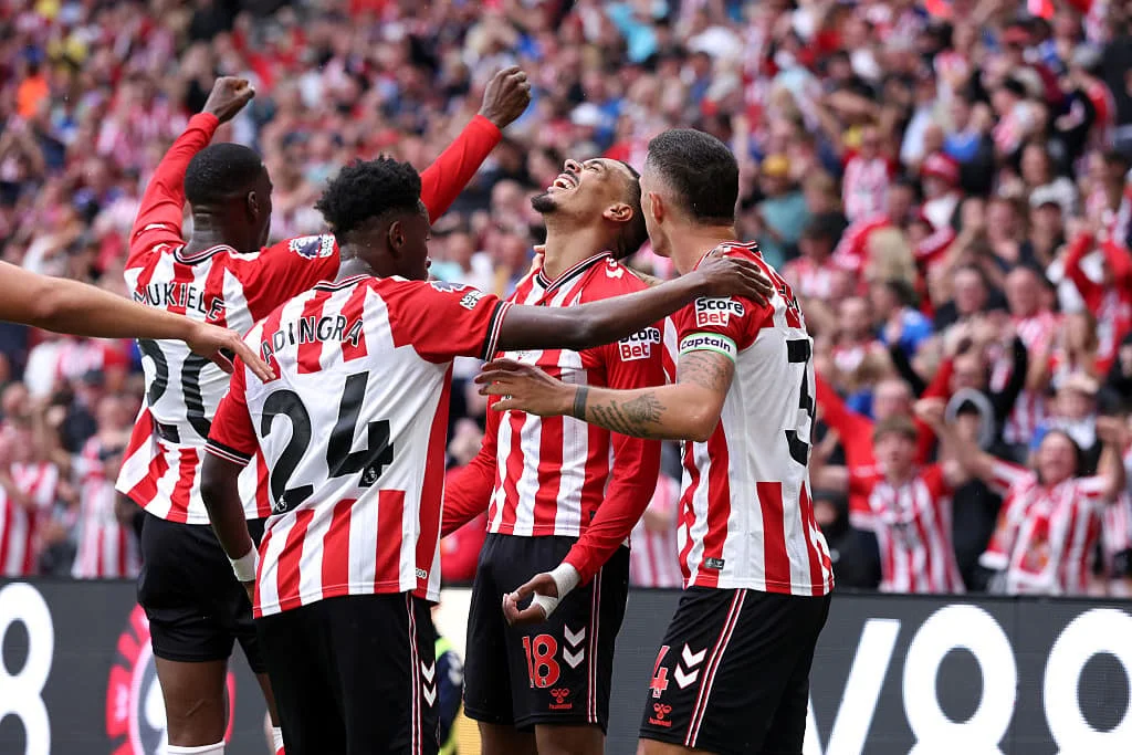 Drama Klasemen Premier League: Sunderland dan Nottingham Forest Bersaing di Tengah Persaingan Sengit