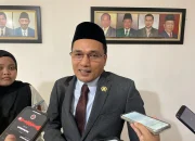 Drama Pergantian Ketua DPRD DKI: Suhud Alynudin Siap Pimpin, Khoirudin Tak Hadir