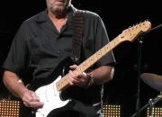 Eric Clapton: Sang Gitaris Legendaris yang Tak Pernah Betah