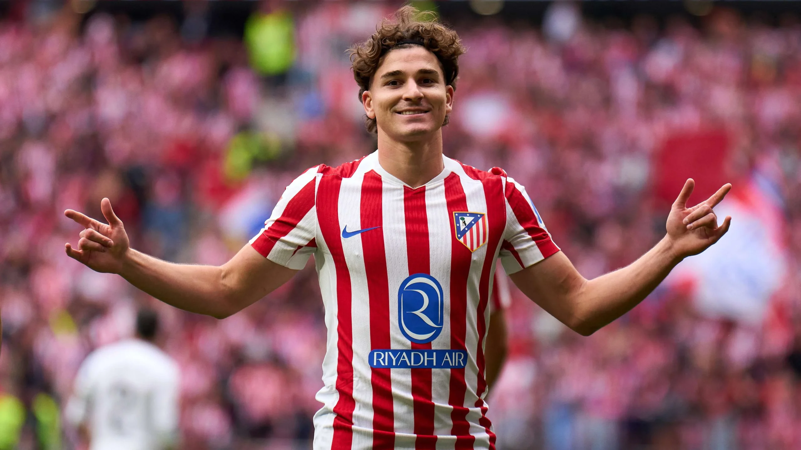 FC Barcelona Siap Boyong Julian Alvarez Dengan Tawaran Besar, Sementara Arsenal Incar Trofi Liga Champions Pertama