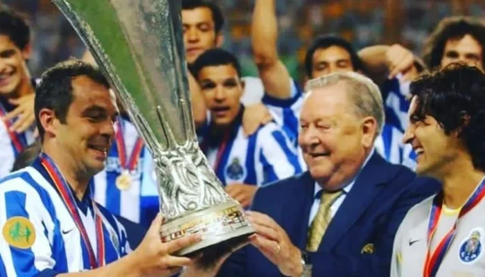 FC Porto Raih Gelar Juara Liga Portugal, Farioli Puji Mourinho