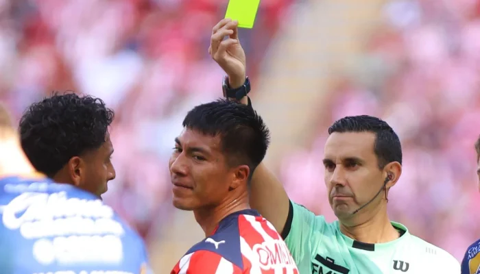 Gabriel Milito Diburu Defensa y Justicia, Apakah Ia Akan Tinggalkan Chivas?