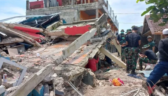Gempa Bumi Mengguncang Indonesia: Apa yang Terjadi dan Bagaimana Dampaknya?