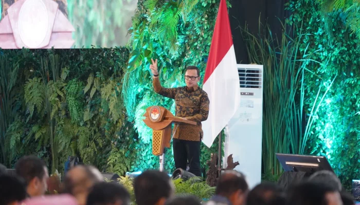 Generasi Muda Siap Pimpin Indonesia: Wamendagri Bima Arya Tekankan Tantangan Kepala Daerah