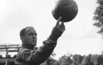 Give Me the Ball Back: Kisah Inspiratif di Dunia Olahraga