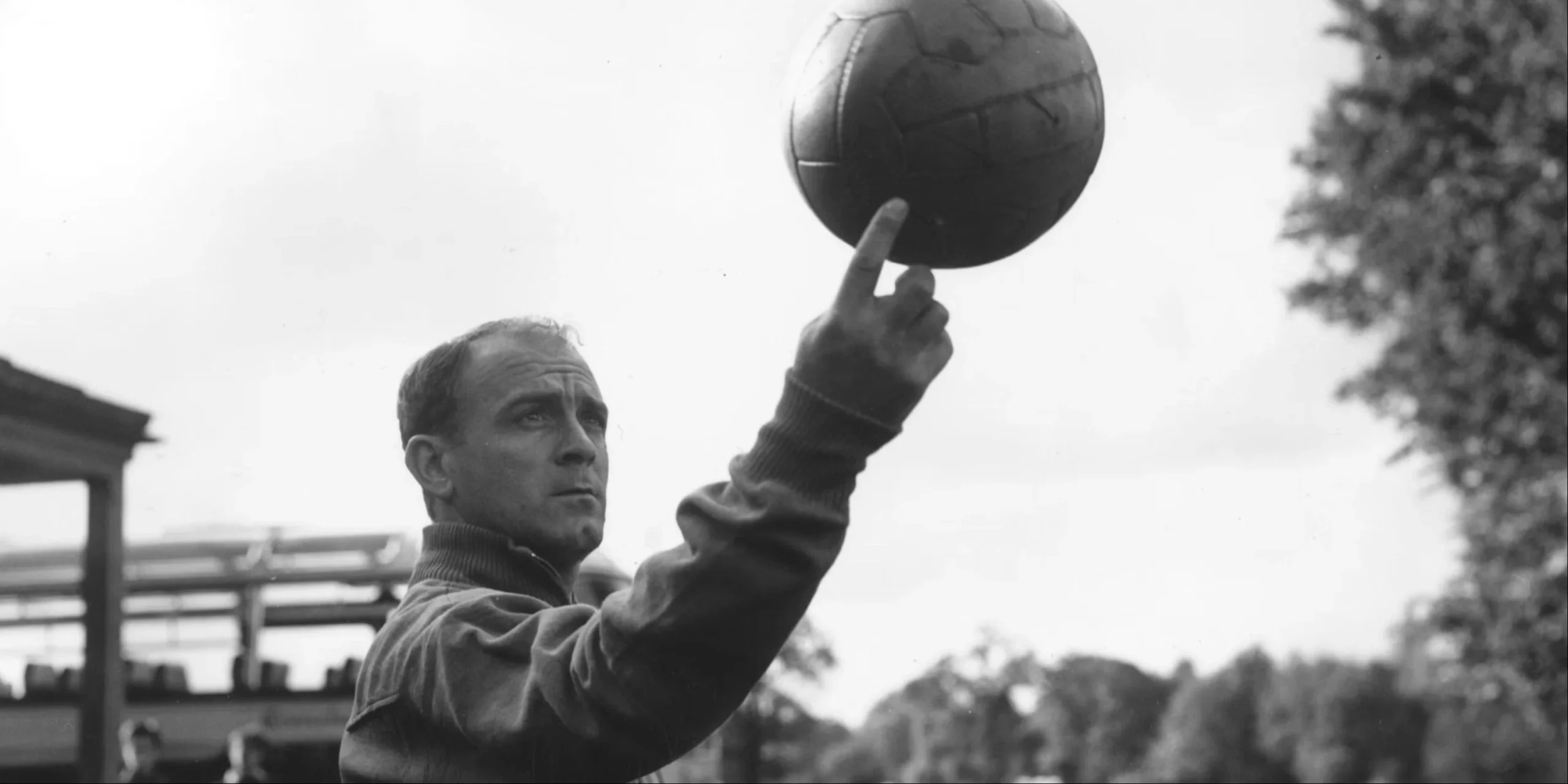 Give Me the Ball Back: Kisah Inspiratif di Dunia Olahraga