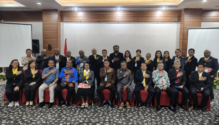 Guru Honorer dan Sertifikasi: Membangun Masa Depan Pendidikan Indonesia