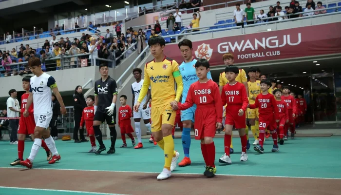 Gwangju vs FC Seoul: Persaingan Sengit di Liga Sepak Bola Korea