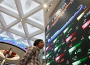 IHSG Diprediksi Koreksi, Saham PTRO dan ANTM Jadi Sorotan