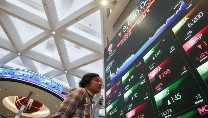 IHSG Diprediksi Koreksi, Saham PTRO dan ANTM Jadi Sorotan