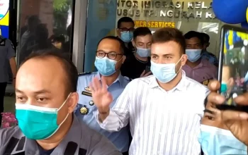 Imigrasi Ngurah Rai Usir Bule Italia yang Bersaing dengan Polisi, Kakanwil Ingatkan Aturan Imigrasi